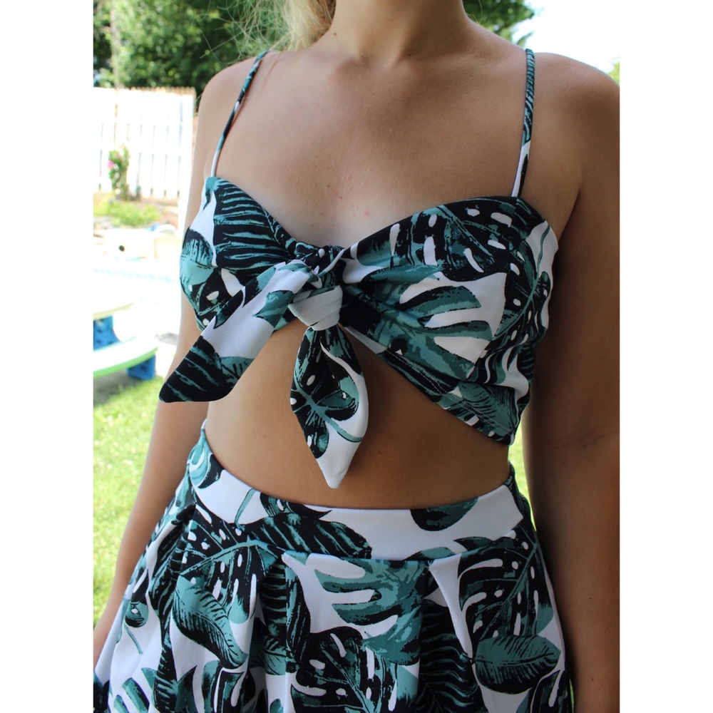 1 of 2: Top of Jungle Set